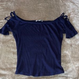 Navy blue top